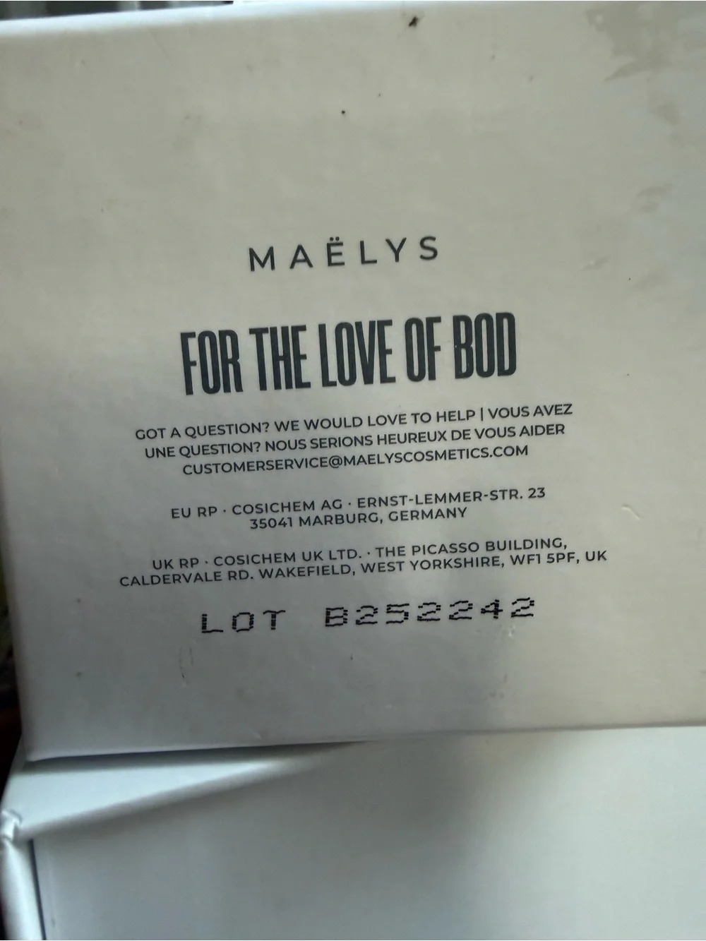 RE-LURE Tight & Tone Body Serum — White with Red Accents by MAËLYS